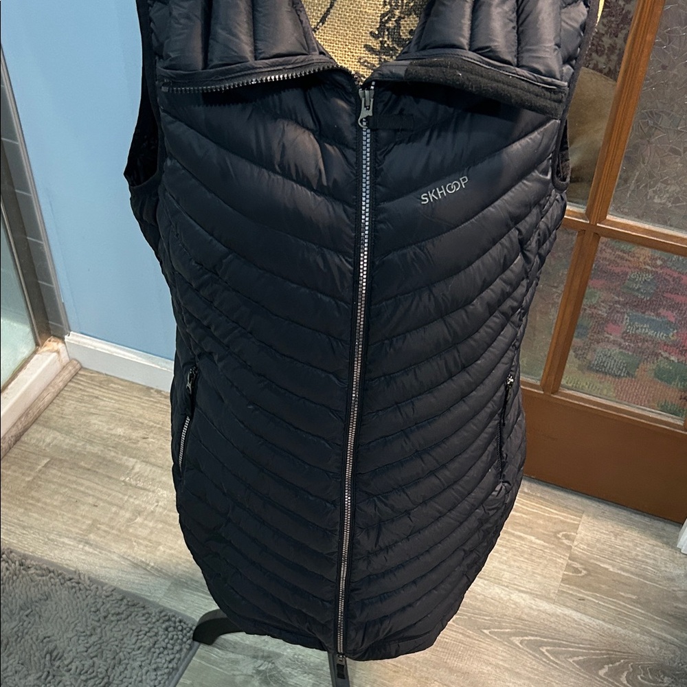 SKHOOP Women's Quilted Black Vest